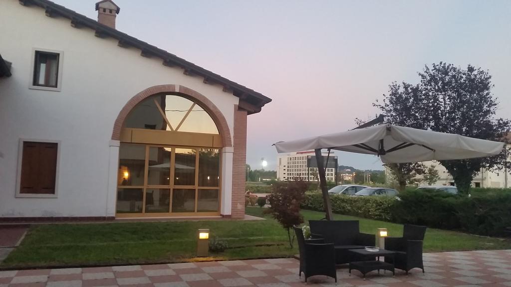 Locanda Veneta Vicenza Luaran gambar